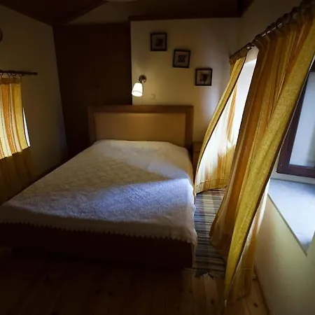 Apartament Spacious House Simi